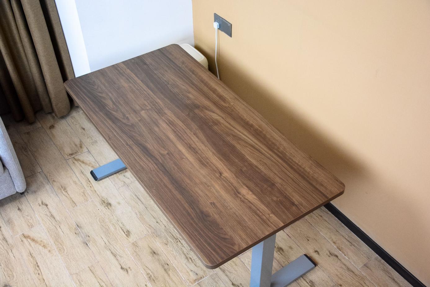 What is the significance of the height-adjustable table? Dual motors + 100KG load-bearing capacity. Review of Leke Elevating Table E5S